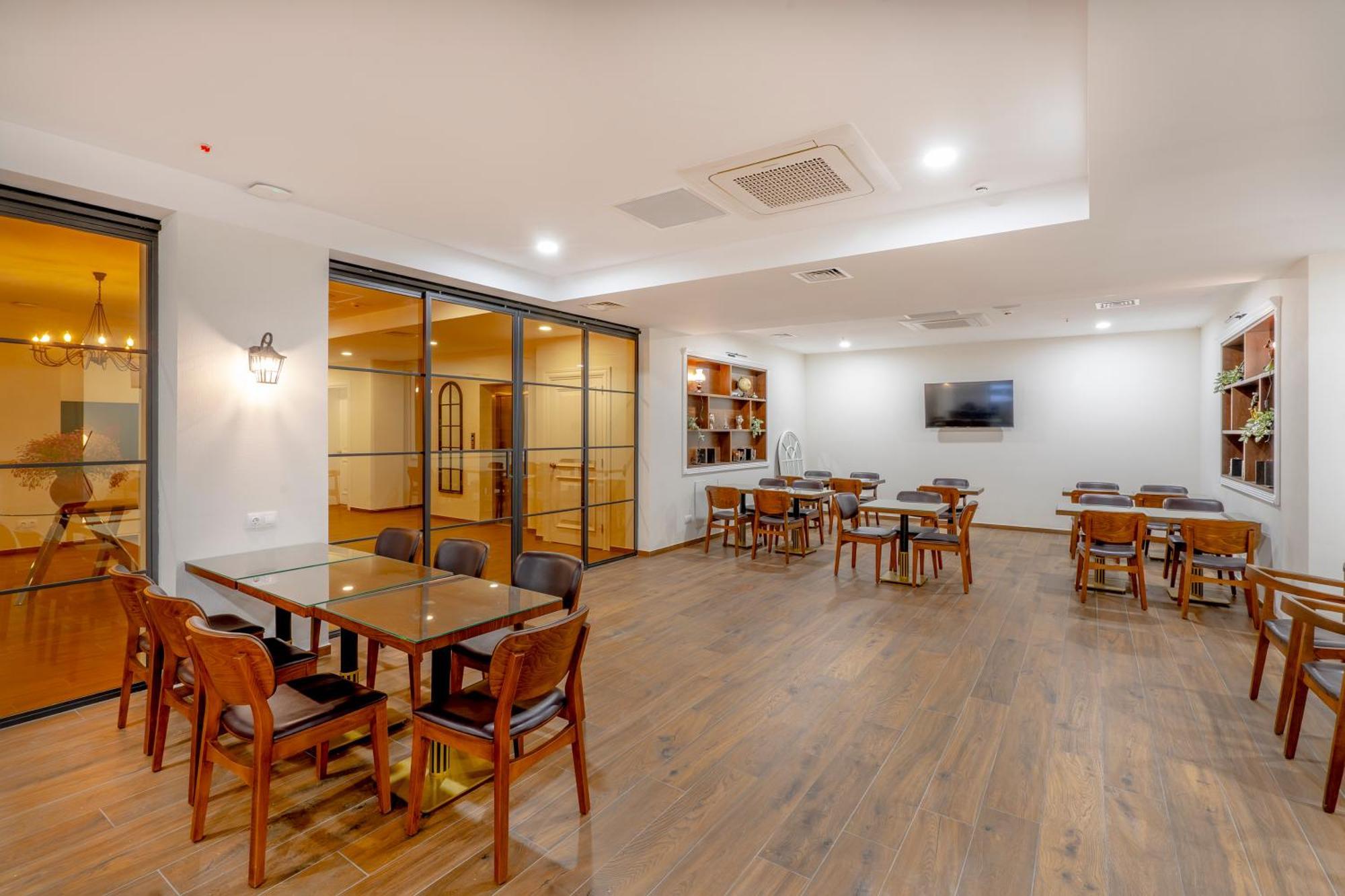 Iris Hotel 트빌리시 외부 사진