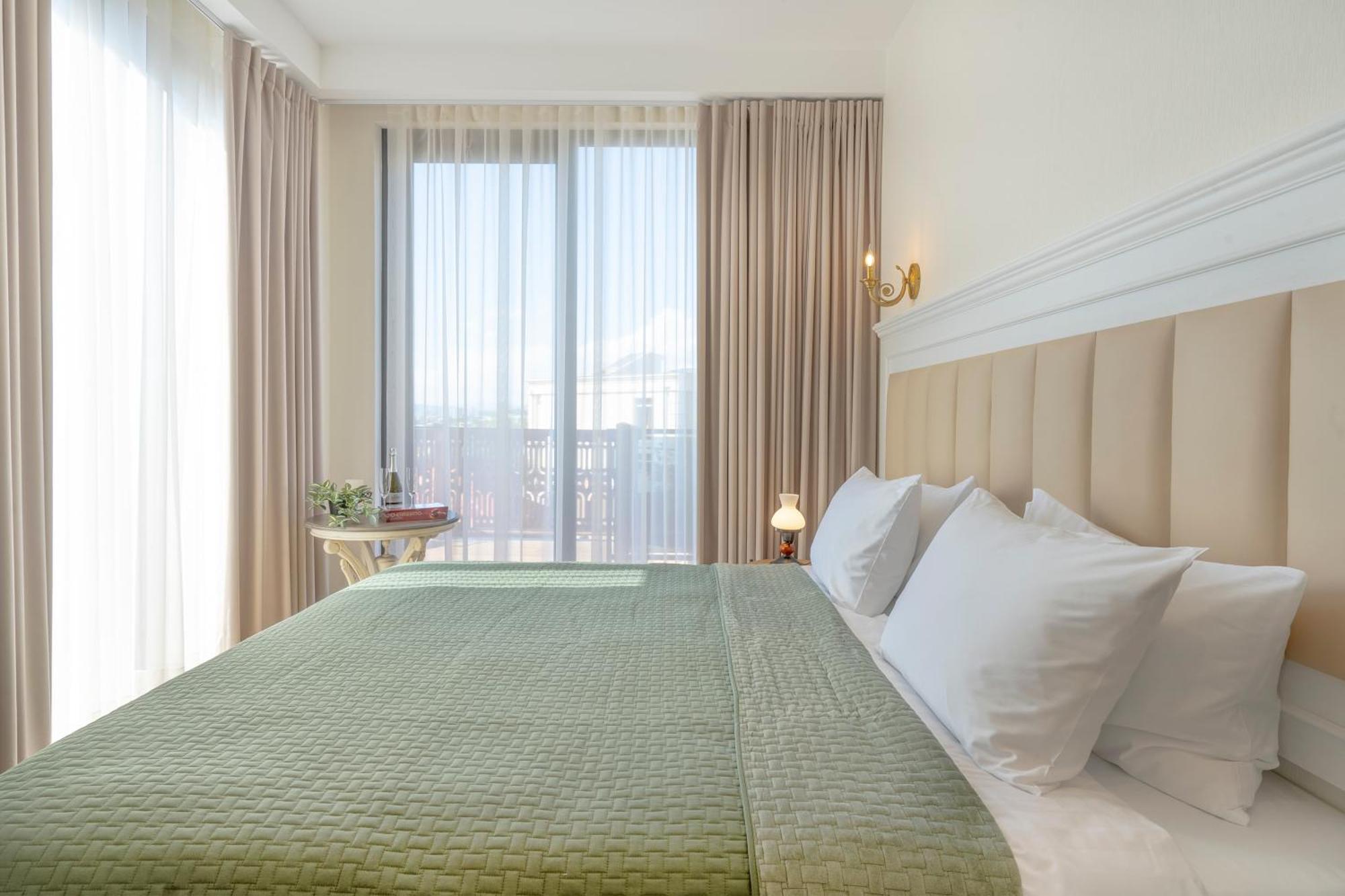 Iris Hotel 트빌리시 외부 사진